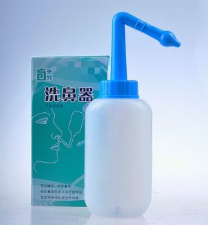 Nasal irrigator